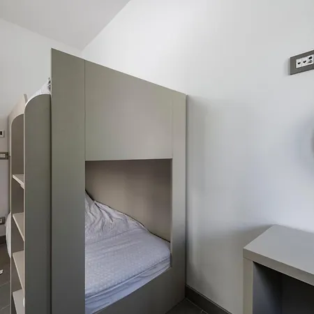 Located House 'porat' *