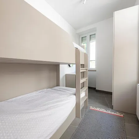 Located House 'porat'