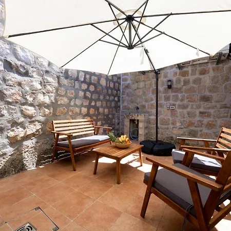 Ferienhaus Located House 'porat' *