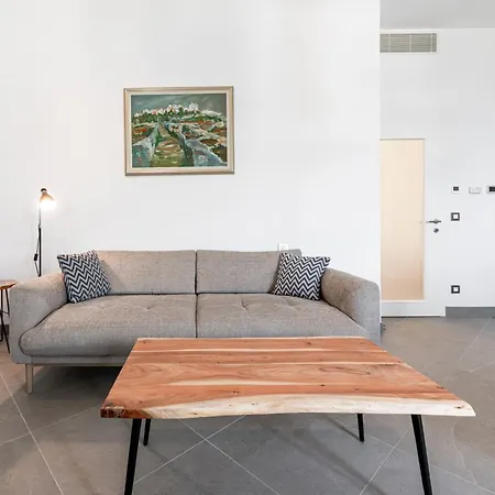 Holiday home Located House 'porat'