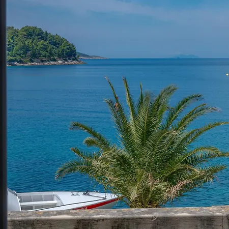 Located House 'porat' * Cavtat