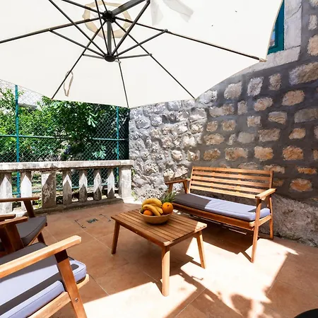 Located House 'porat' Дом отдыха Цавтат