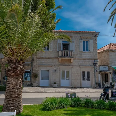 Located House 'porat' Hébergement de vacances Cavtat